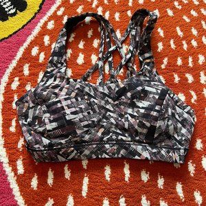 Lululemon FREE TO BE SERENE BRA *LIGHT SUPPORT, C/D CUP, Size 2